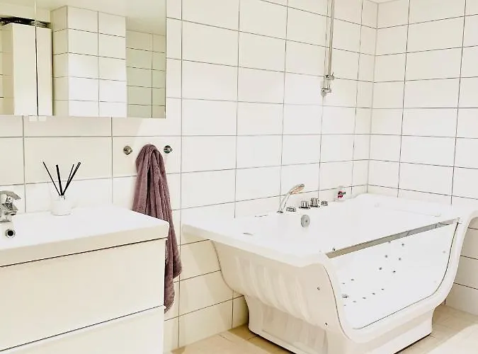 Pensionat ***upscale***city Center* *